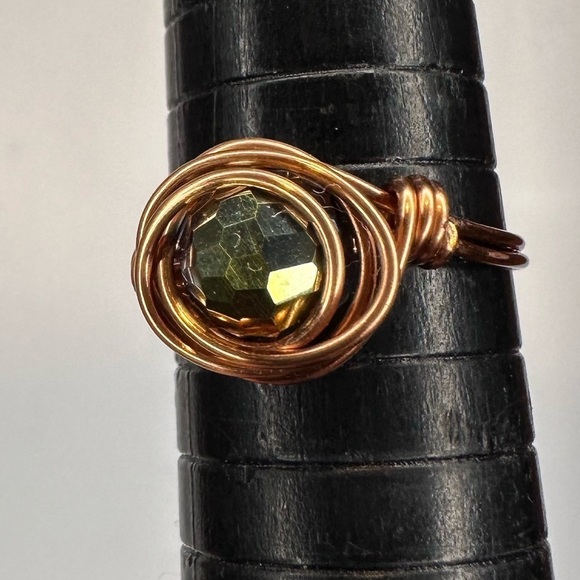 Green yellow disco ball ring handmade copper wire wrap - Picture 1 of 6